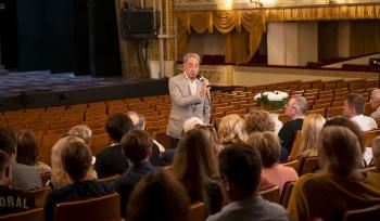 Московский театр оперетты приглашает журналистов и блогеров на сбор труппы